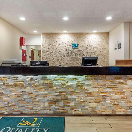 Quality Inn & Suites Lakewood - Denver Southwest Luaran gambar