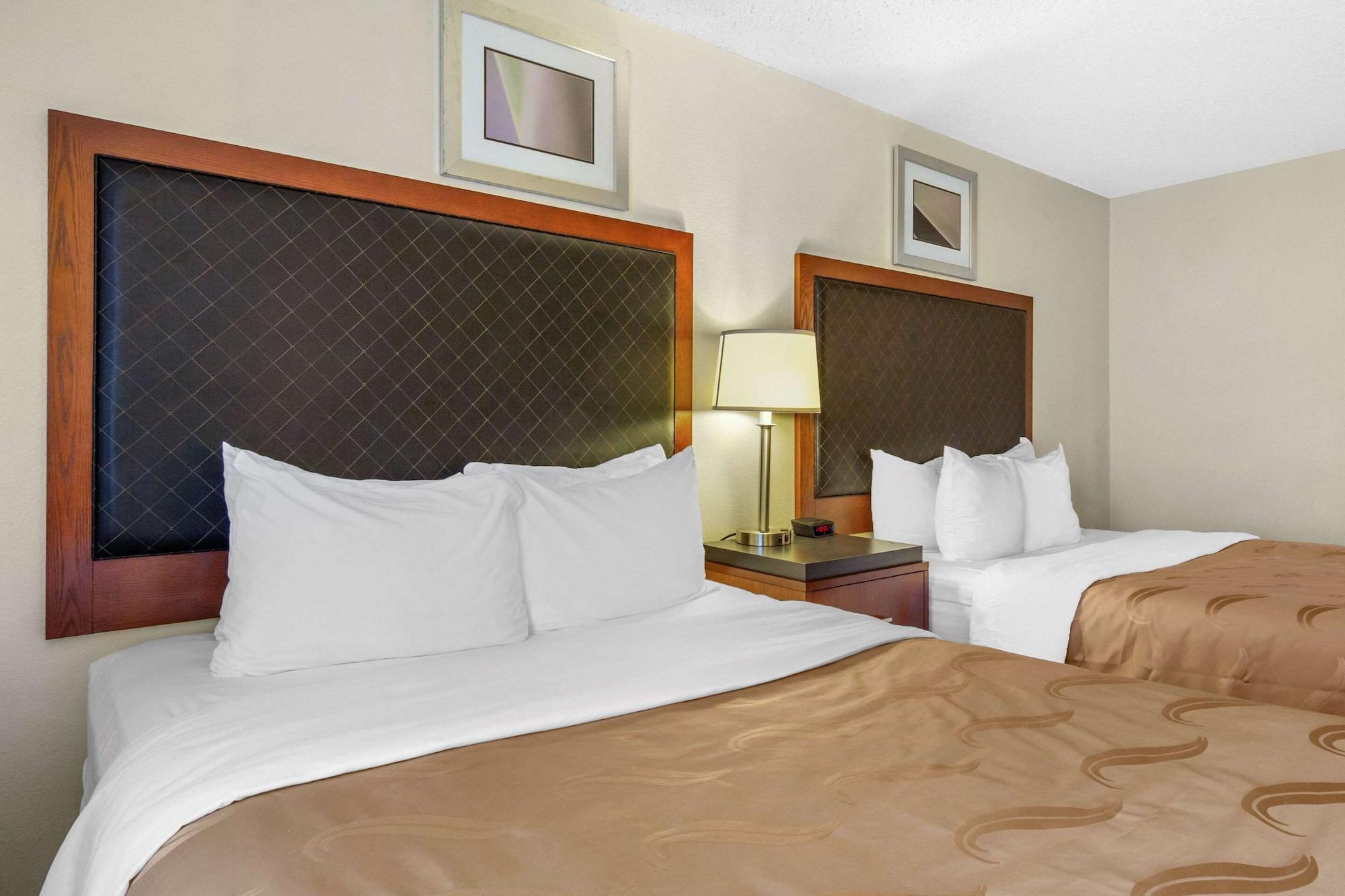 Quality Inn & Suites Lakewood - Denver Southwest Luaran gambar