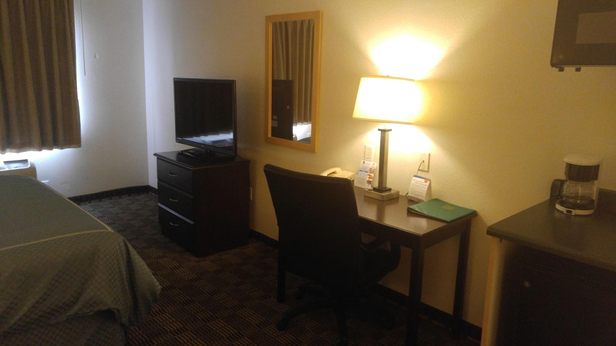 Quality Inn & Suites Lakewood - Denver Southwest Luaran gambar