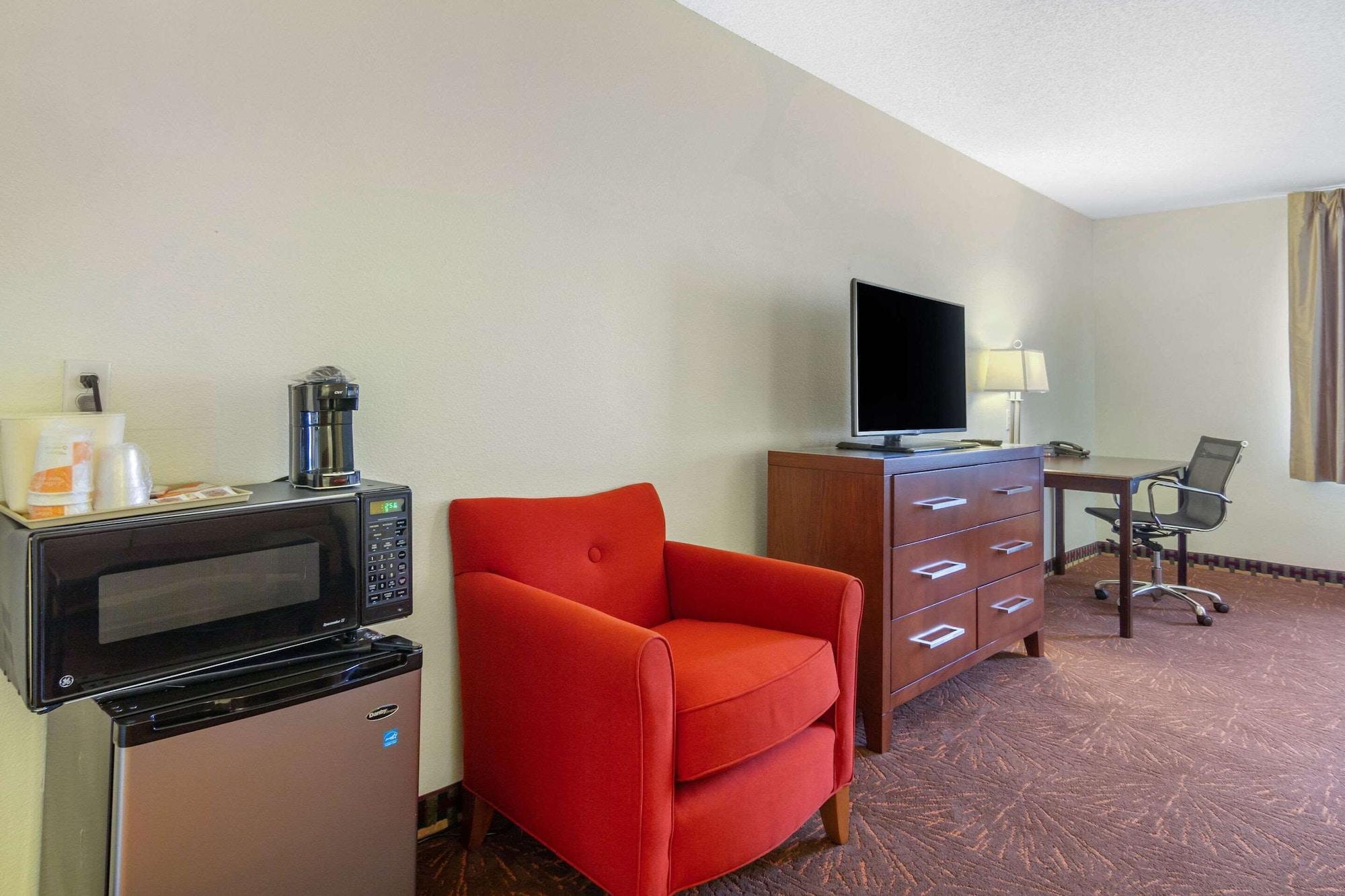 Quality Inn & Suites Lakewood - Denver Southwest Luaran gambar