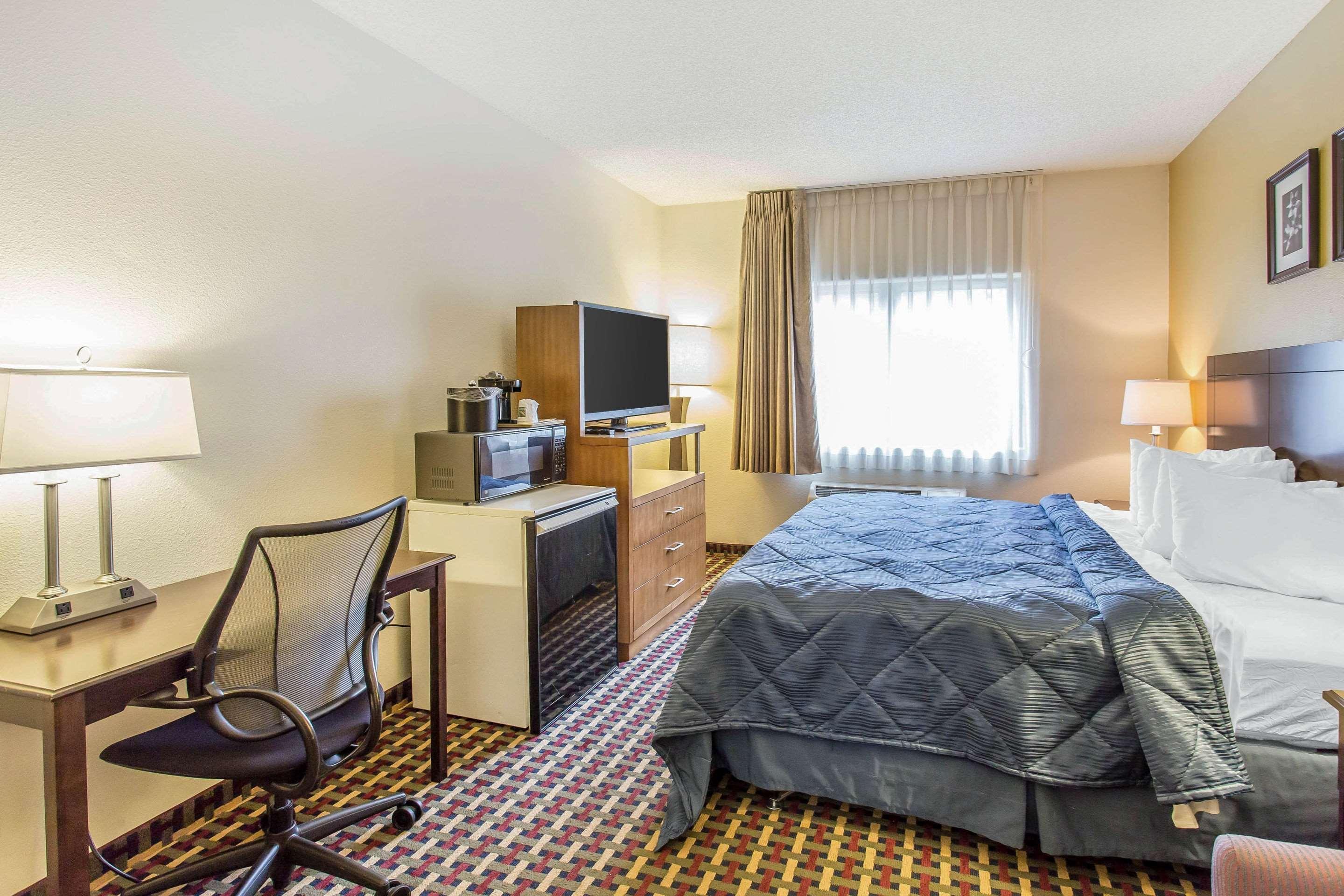 Quality Inn & Suites Lakewood - Denver Southwest Luaran gambar