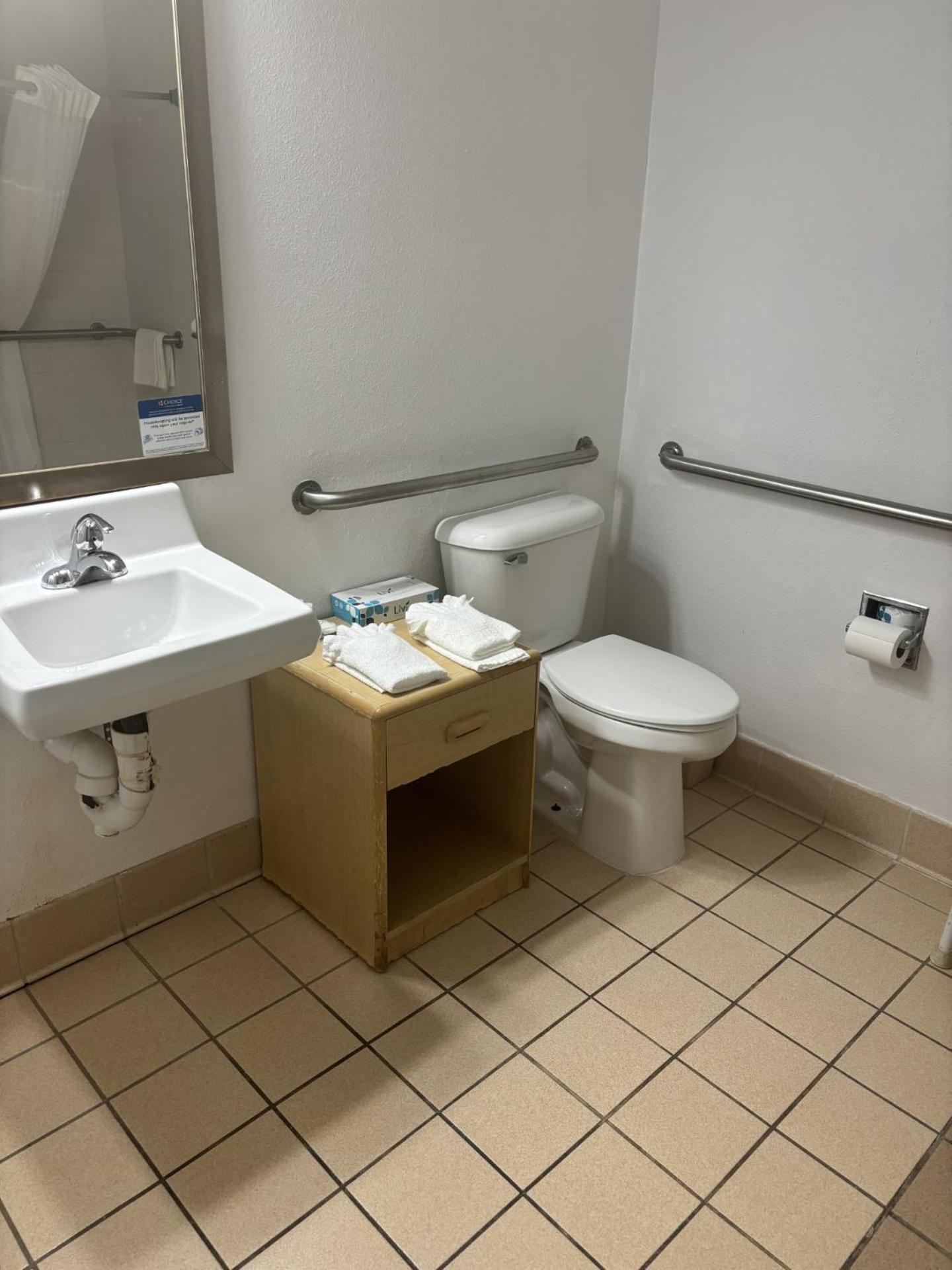 Quality Inn & Suites Lakewood - Denver Southwest Luaran gambar